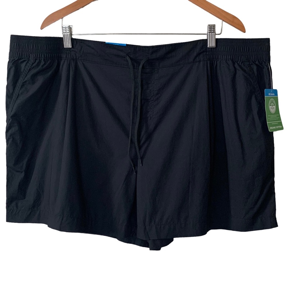 NWT!!! Columbia Shorts Women’s Size XXL Black
